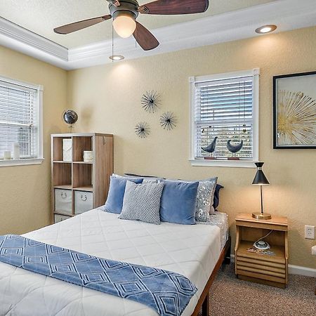 Retro Retreat In Dtsp - Explore The Downtown Area St. Petersburg Luaran gambar