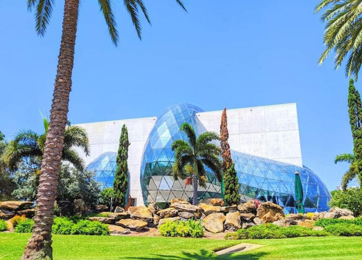 Retro Retreat In Dtsp - Explore The Downtown Area St. Petersburg Luaran gambar