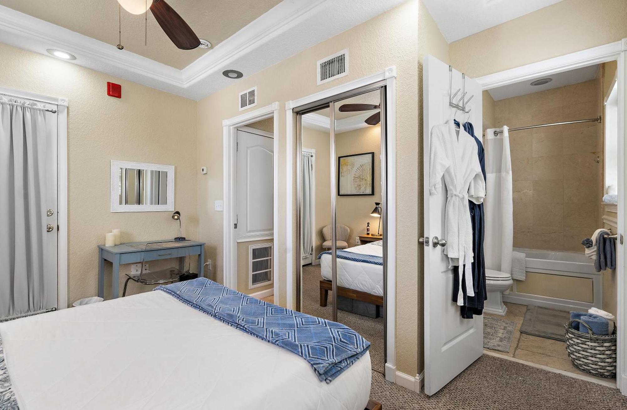 Retro Retreat In Dtsp - Explore The Downtown Area St. Petersburg Luaran gambar